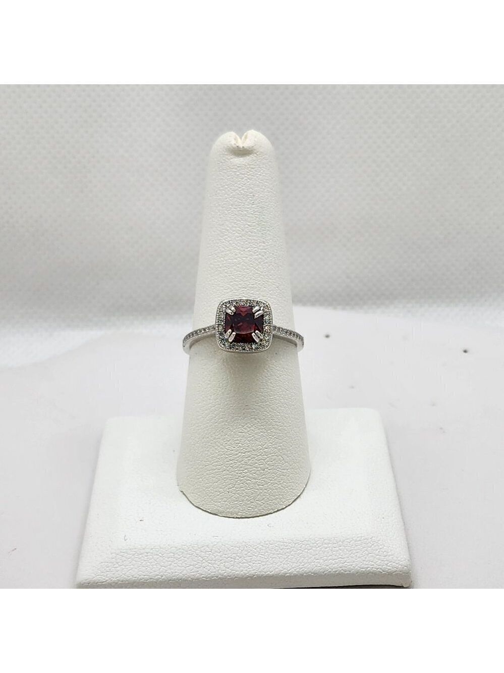 Brand New Sterling Silver 925 Red Gemstone Ring